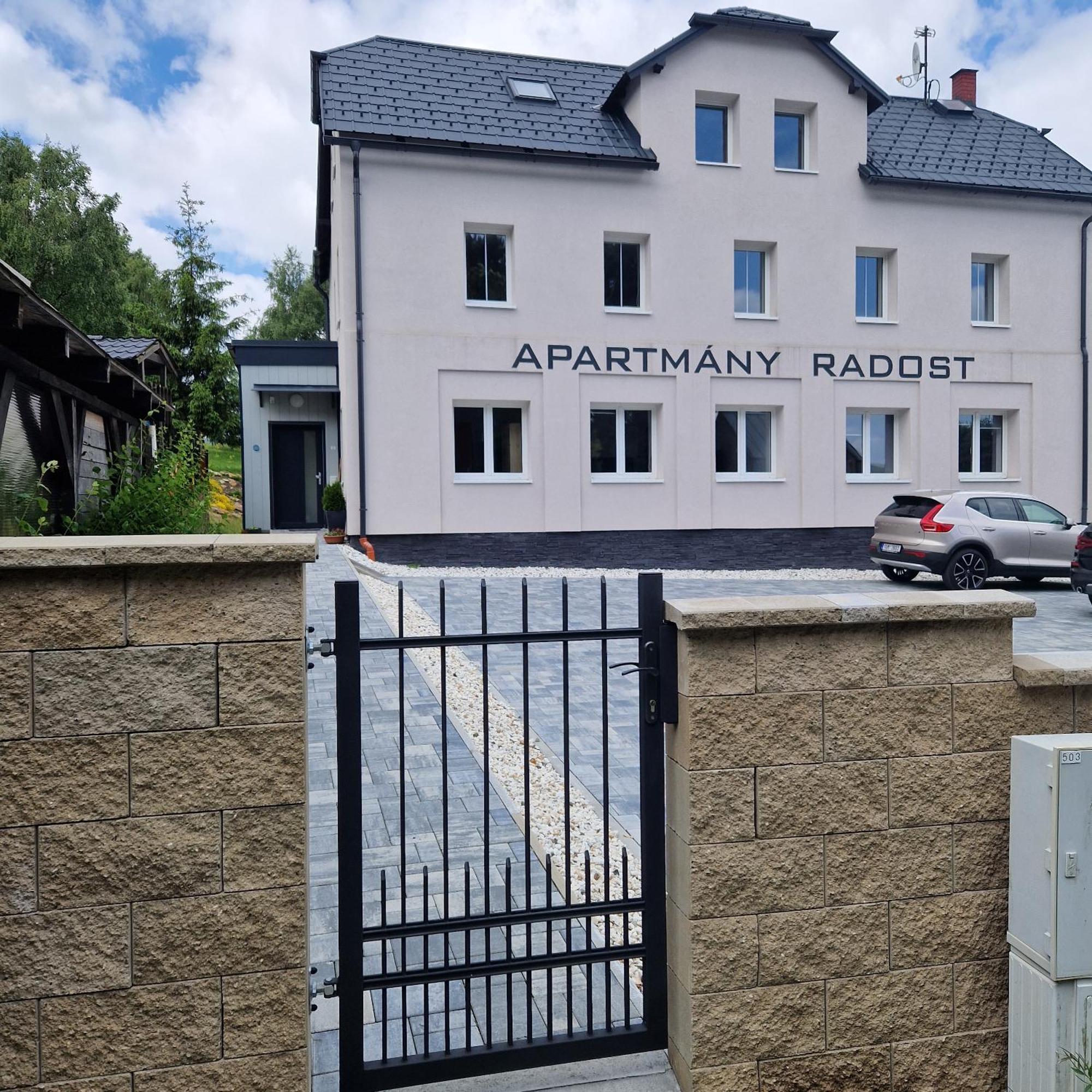 Apartment Radost *